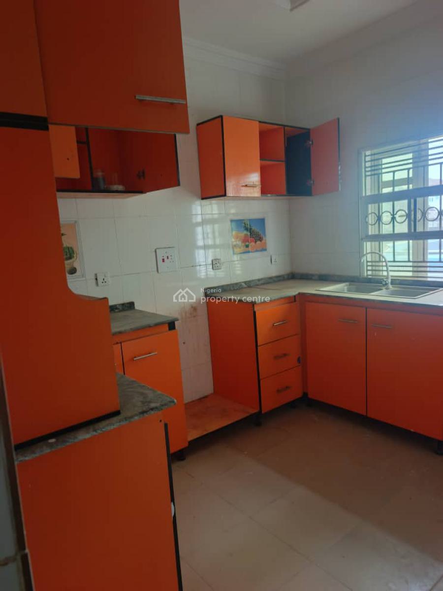 Spacious 2 Bedroom Flat Ensuit, Pen Estate, Asese Maba, Asese, Ibafo, Ogun, Flat / Apartment for Rent