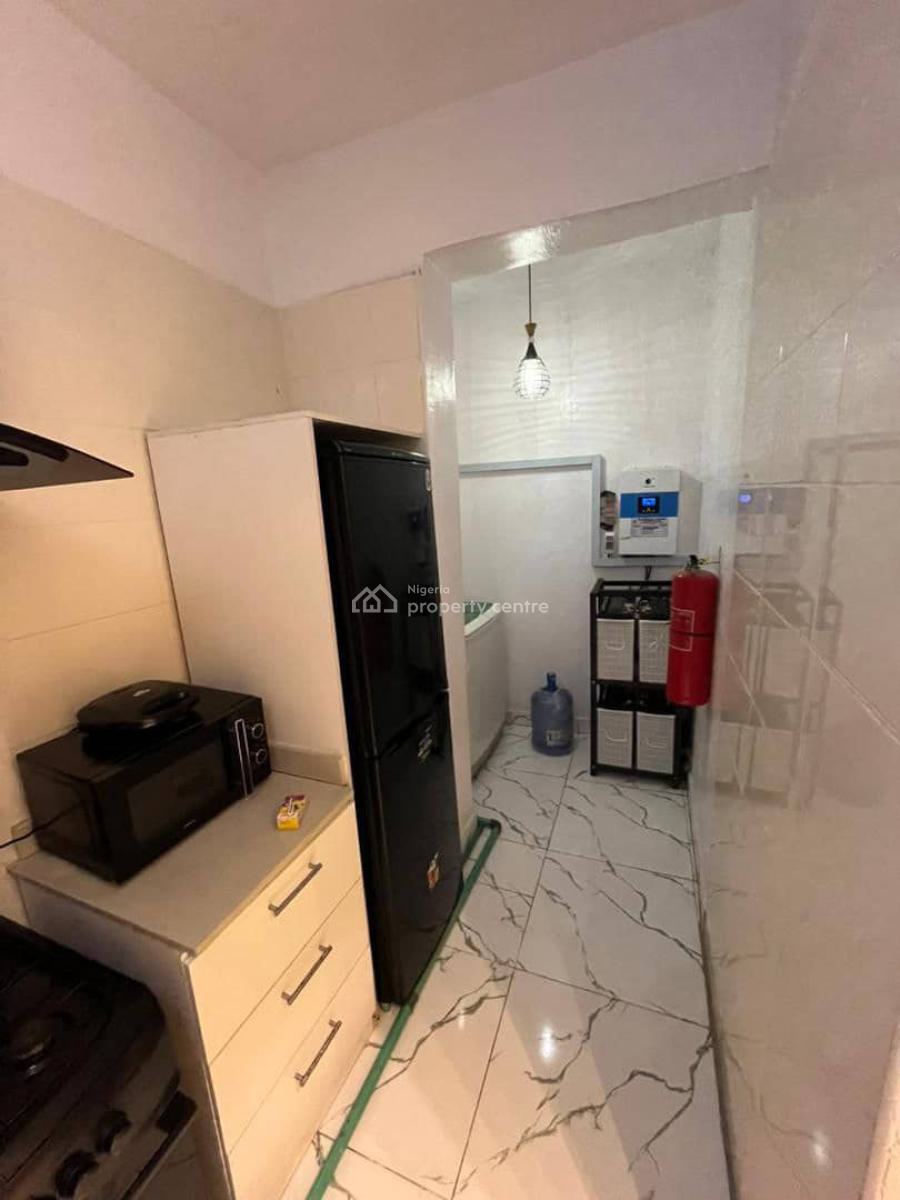 Fully Serviced Standard 2-bedroom Apartment, Bakare Estate Also Accessible Through Bera Estate, Lekki., Lekki, Lagos, Flat / Apartment for Rent