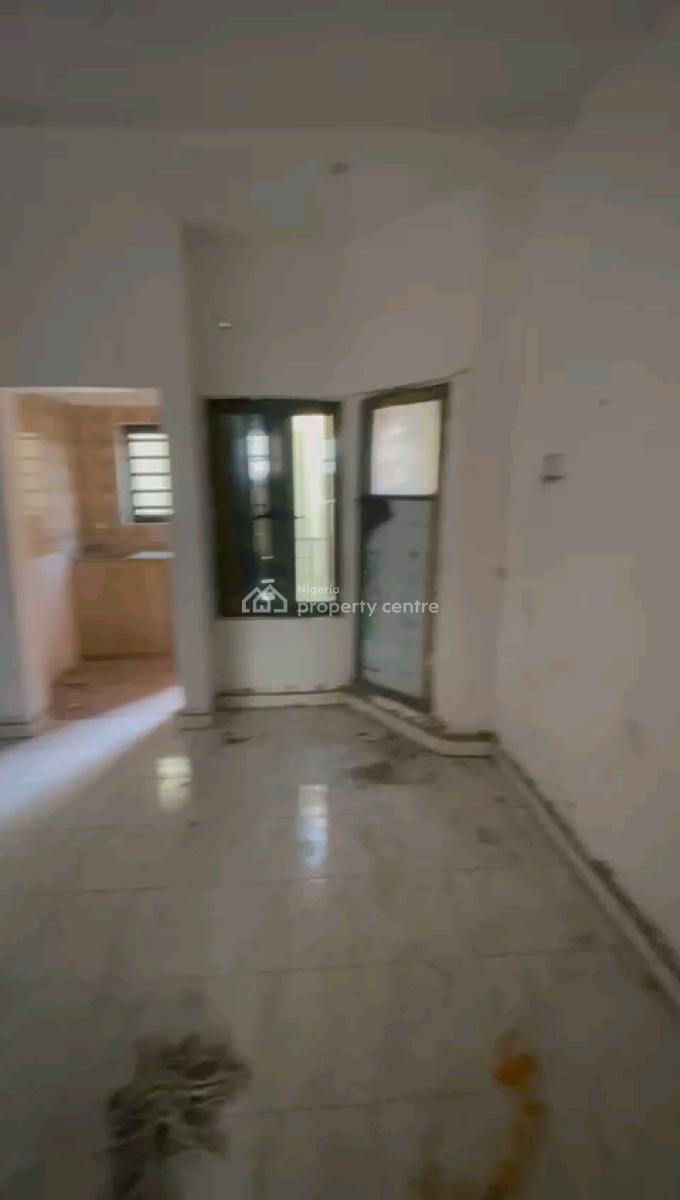 a Newly Built and Standard Roomself Con, Off Pedro Road, Shomolu, Lagos, Self Contain (single Rooms) for Rent