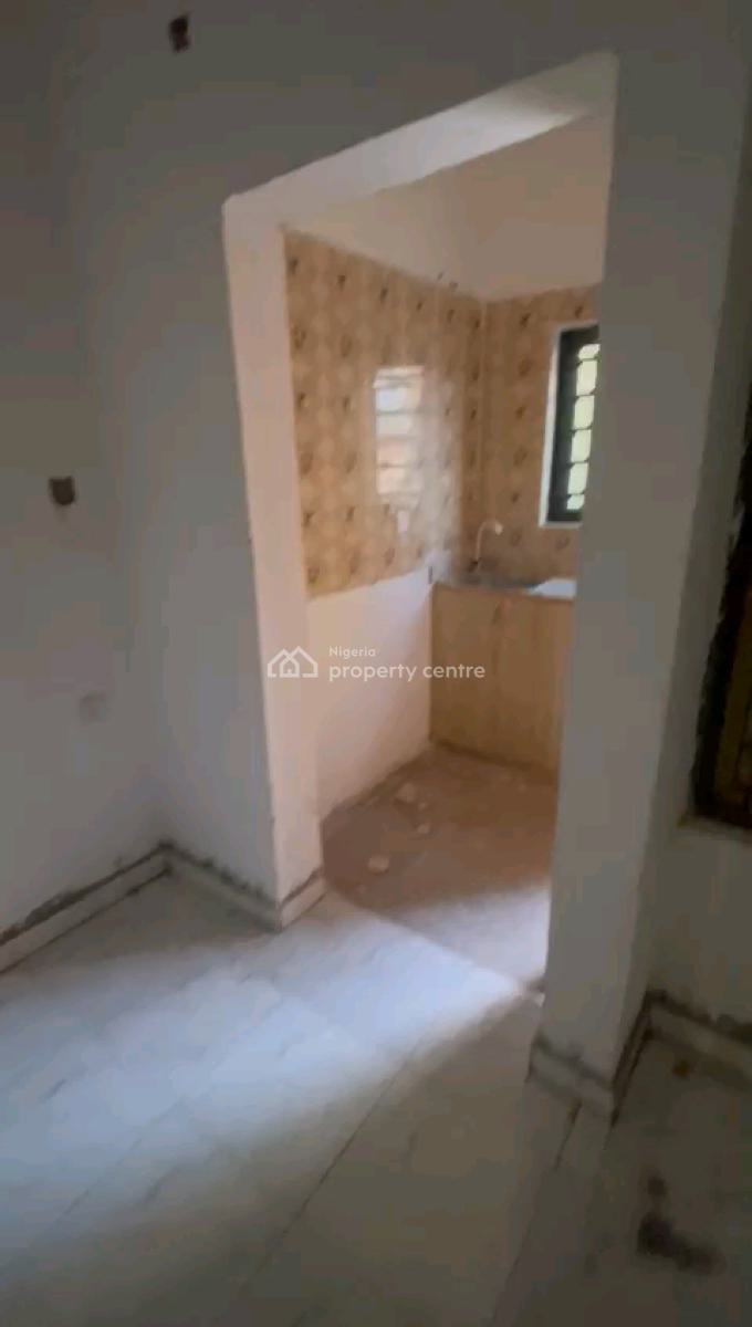 a Newly Built and Standard Roomself Con, Off Pedro Road, Shomolu, Lagos, Self Contain (single Rooms) for Rent