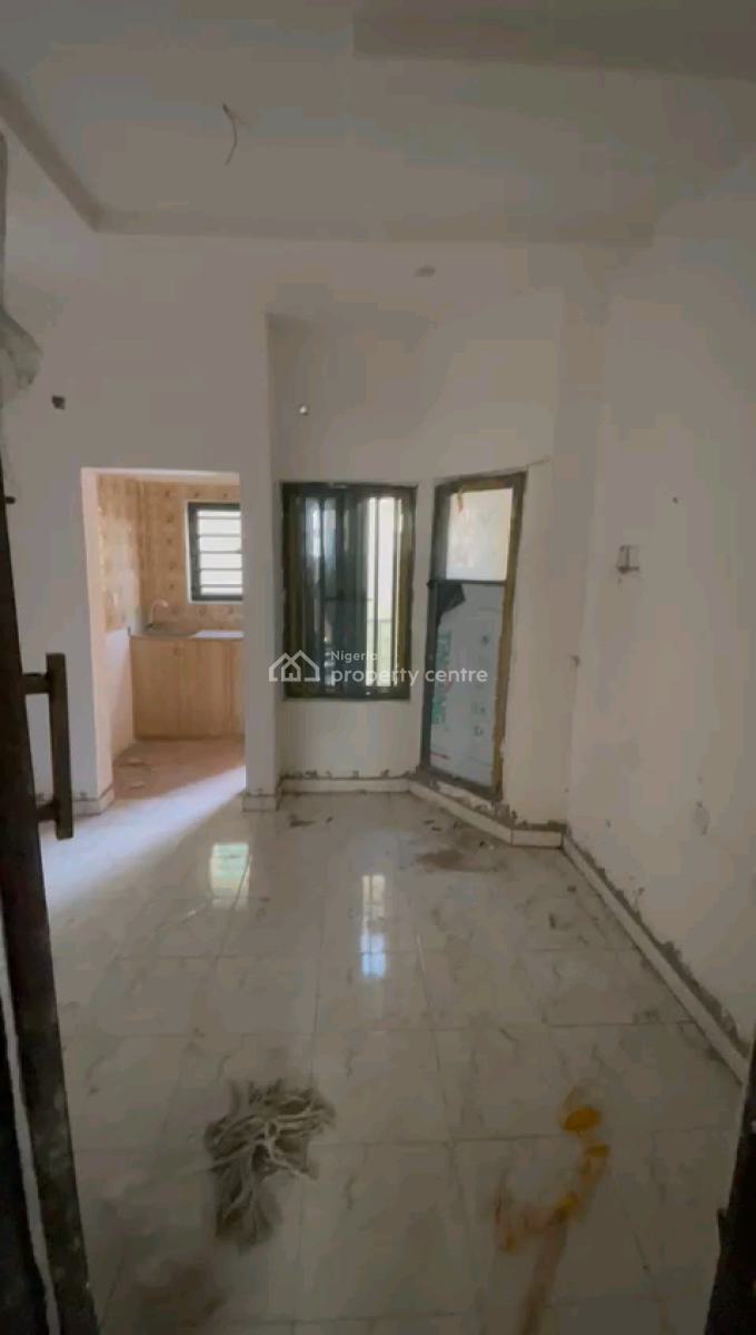 a Newly Built and Standard Roomself Con,, Off Pedro Road, Shomolu, Lagos, Self Contain (single Rooms) for Rent
