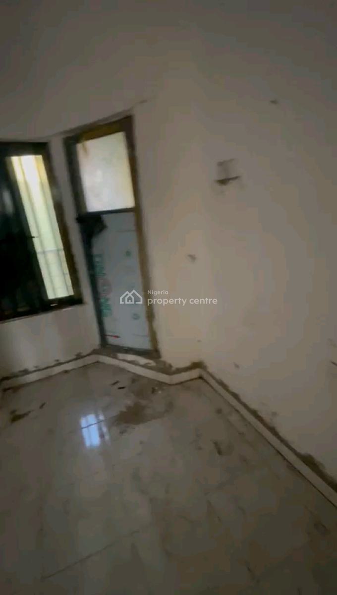 a Newly Built and Standard Roomself Con,, Off Pedro Road, Shomolu, Lagos, Self Contain (single Rooms) for Rent