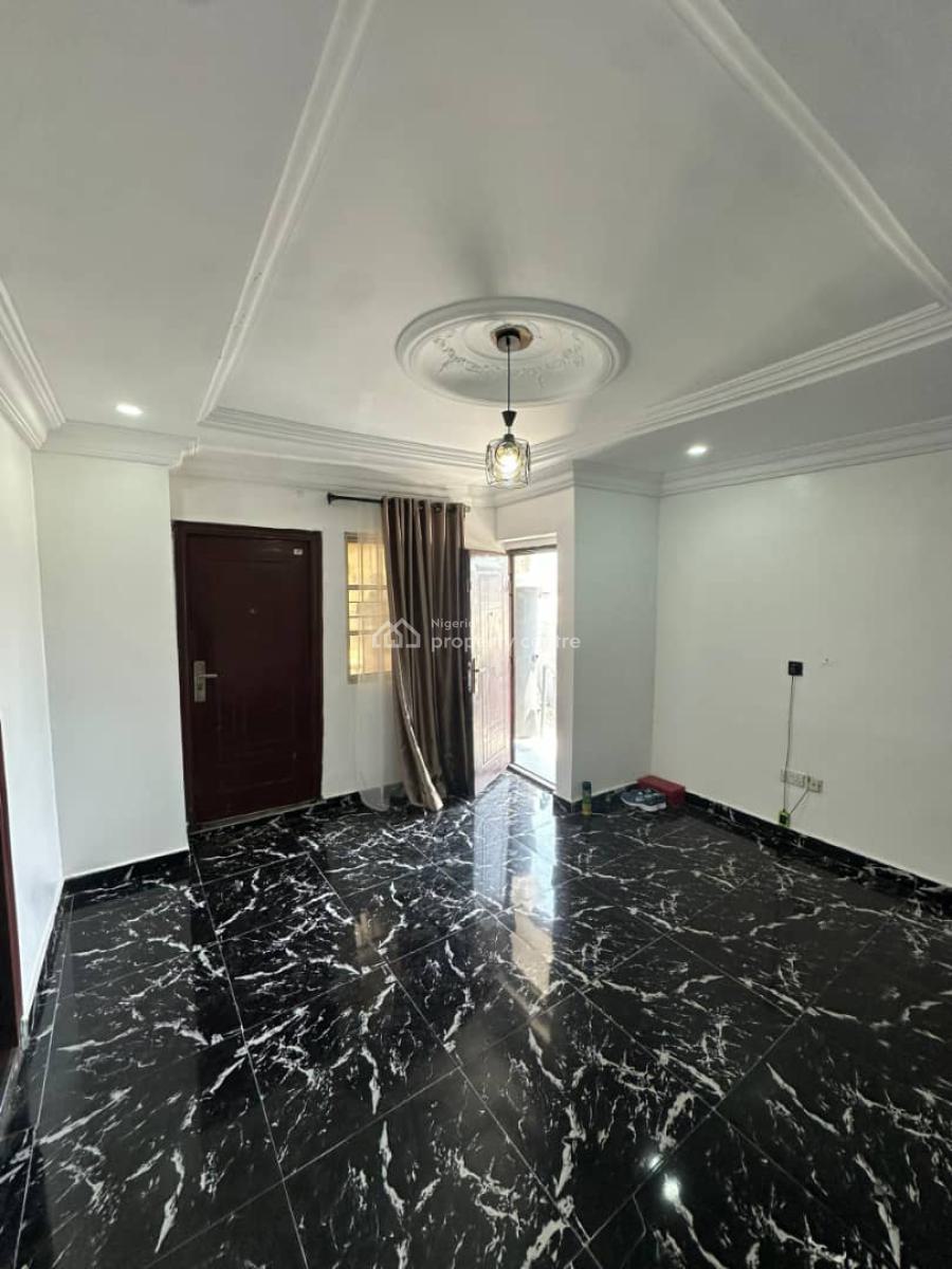 Spacious 2 Bedroom Flat in a Well Serene and Secured Location., Ologolo, Lekki, Lagos, Flat / Apartment for Rent