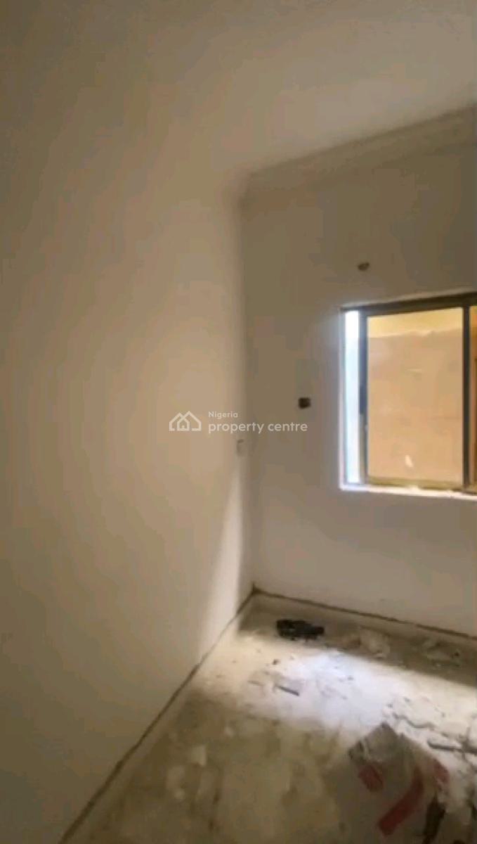 Miniflat Open Kitchen  Upstairs & Ground Floor, Alagomeji, Yaba, Lagos, Mini Flat (room and Parlour) for Rent