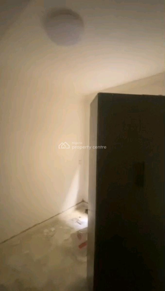 Miniflat Open Kitchen  Upstairs & Ground Floor, Alagomeji, Yaba, Lagos, Mini Flat (room and Parlour) for Rent