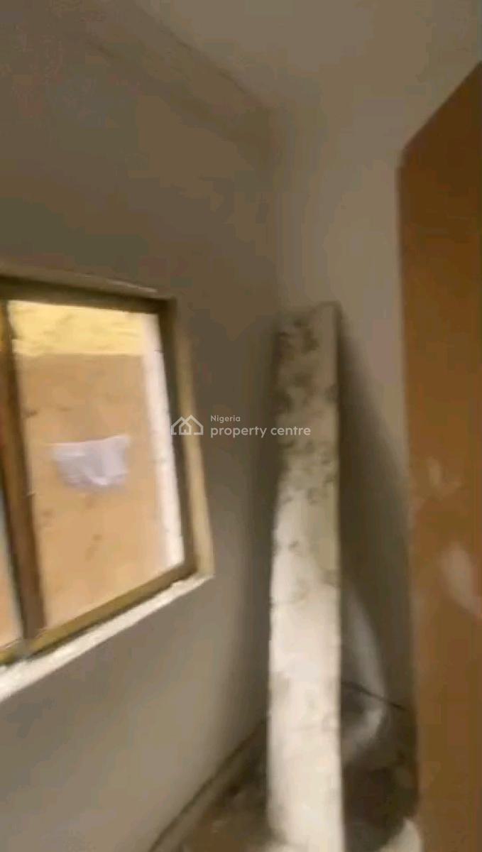 Miniflat Open Kitchen  Upstairs & Ground Floor, Alagomeji, Yaba, Lagos, Mini Flat (room and Parlour) for Rent