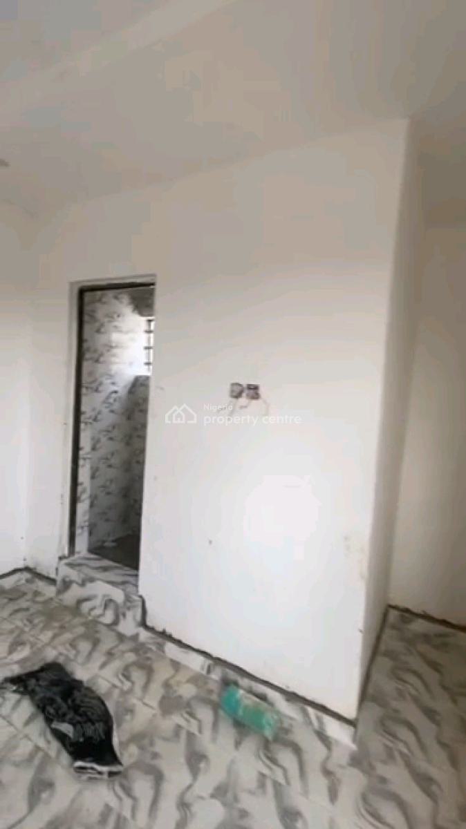 Newly Built Spacious 2bedrm Upflat All Tilled, Uba Axis, Ifako, Gbagada, Lagos, Flat / Apartment for Rent
