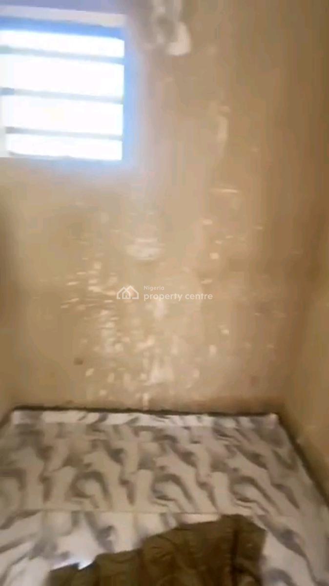 Newly Built Spacious 2bedrm Upflat All Tilled, Uba Axis, Ifako, Gbagada, Lagos, Flat / Apartment for Rent