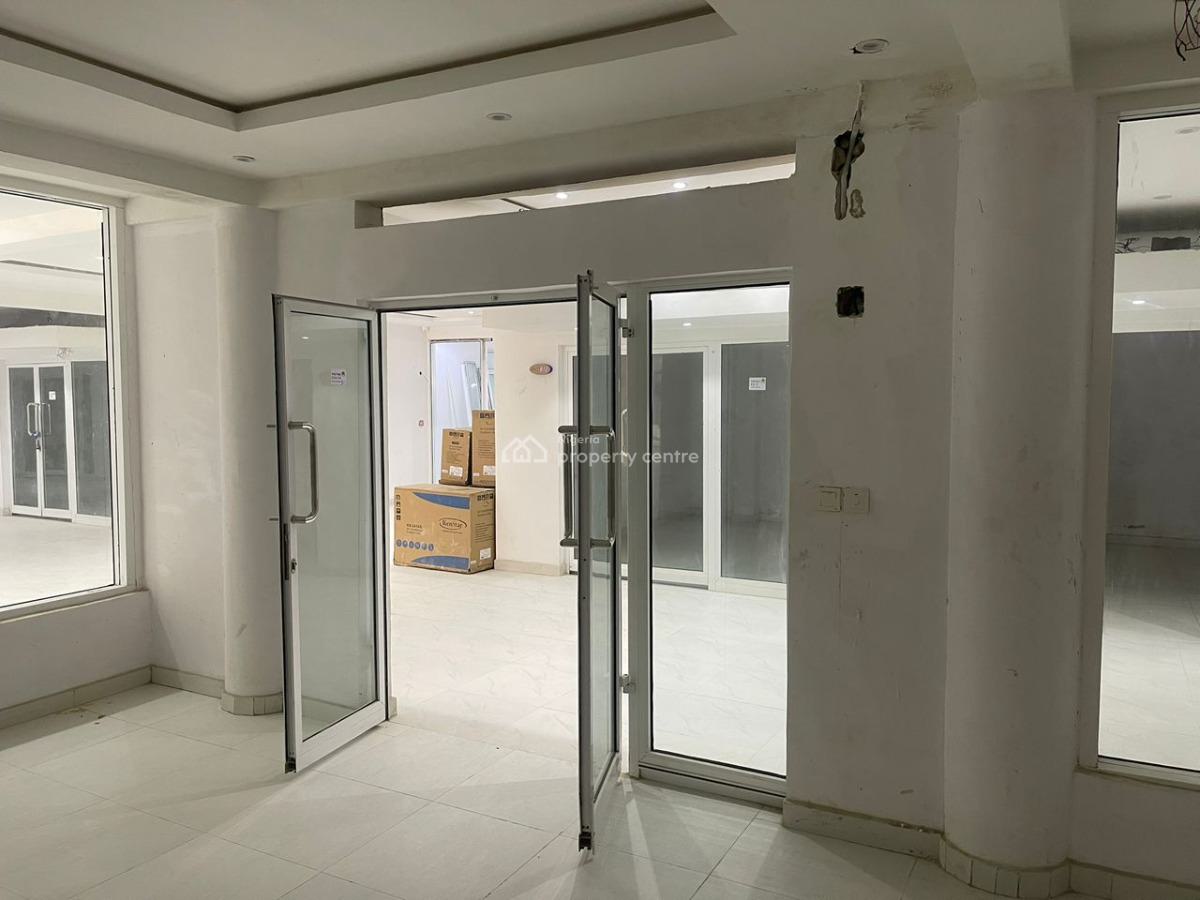 2 Shops Available at Ojaja Mall, Ogombo, Ajah, Lagos, Plaza / Complex / Mall for Rent