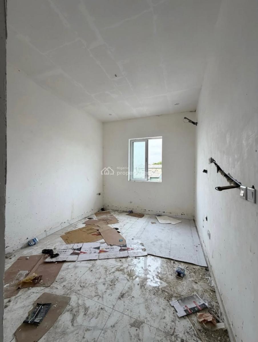 Beautiful 1&2 Bedroom Apartment, Ikate, Lekki, Lagos, Block of Flats for Sale