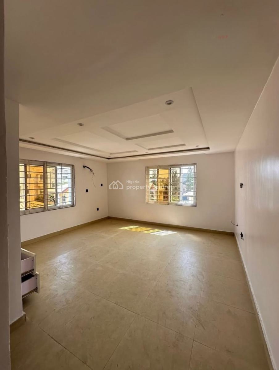 Luxury 3 Bedroom Apartment, Lekki Phase 1, Lekki, Lagos, Block of Flats for Sale