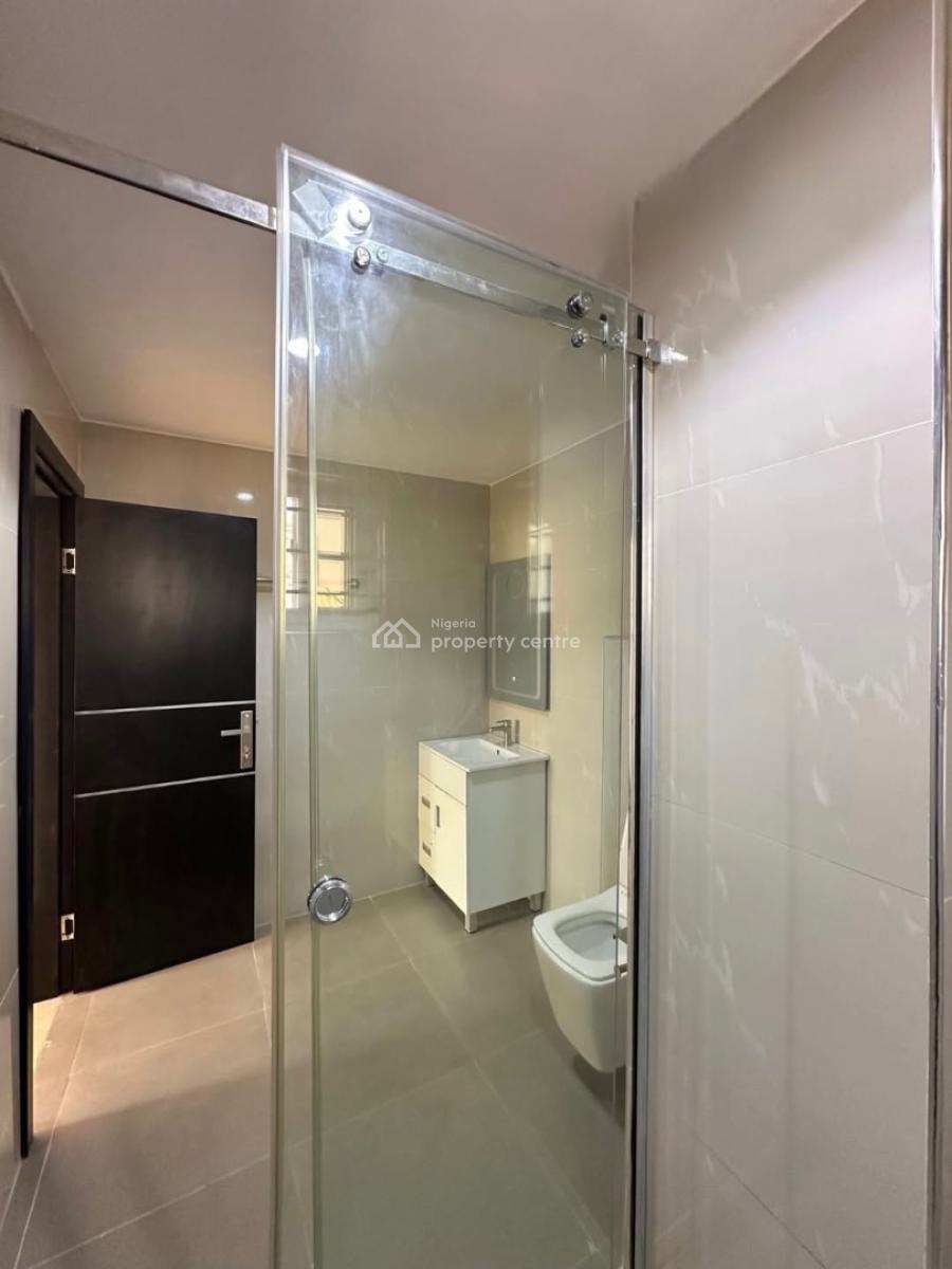 Luxury 3 Bedroom Apartment, Lekki Phase 1, Lekki, Lagos, Block of Flats for Sale