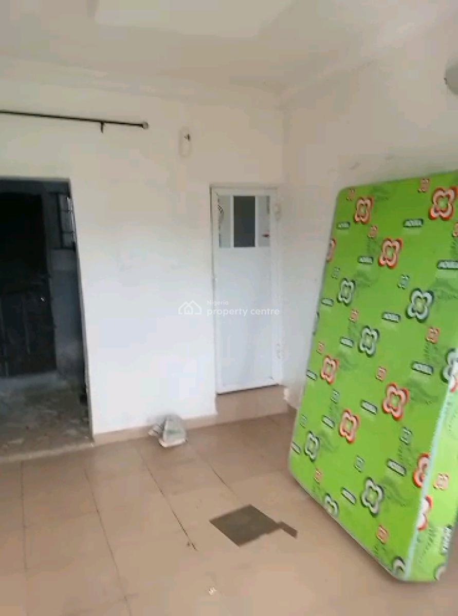 a Clean and Decent Room Selfcon Apartment, Adedayo Osho Street, Akoka, Yaba, Lagos, Self Contain (single Rooms) for Rent