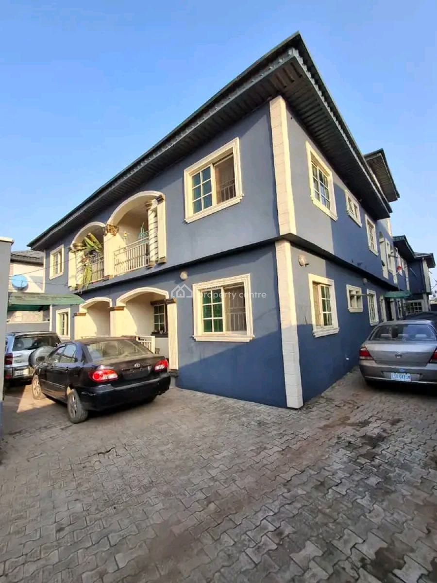 Nice Block of 11flats of 7unit of 2bedroom&4unit of Miniflat, Ijegun,jakande, Ijegun, Ikotun, Lagos, Block of Flats for Sale