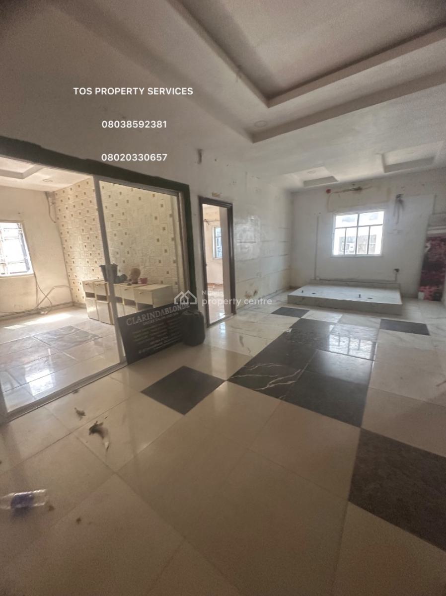 3 Bedroom Office-commercial Apartment, Off Herbert Macaulay Way, Yaba, Lagos, Office Space for Rent