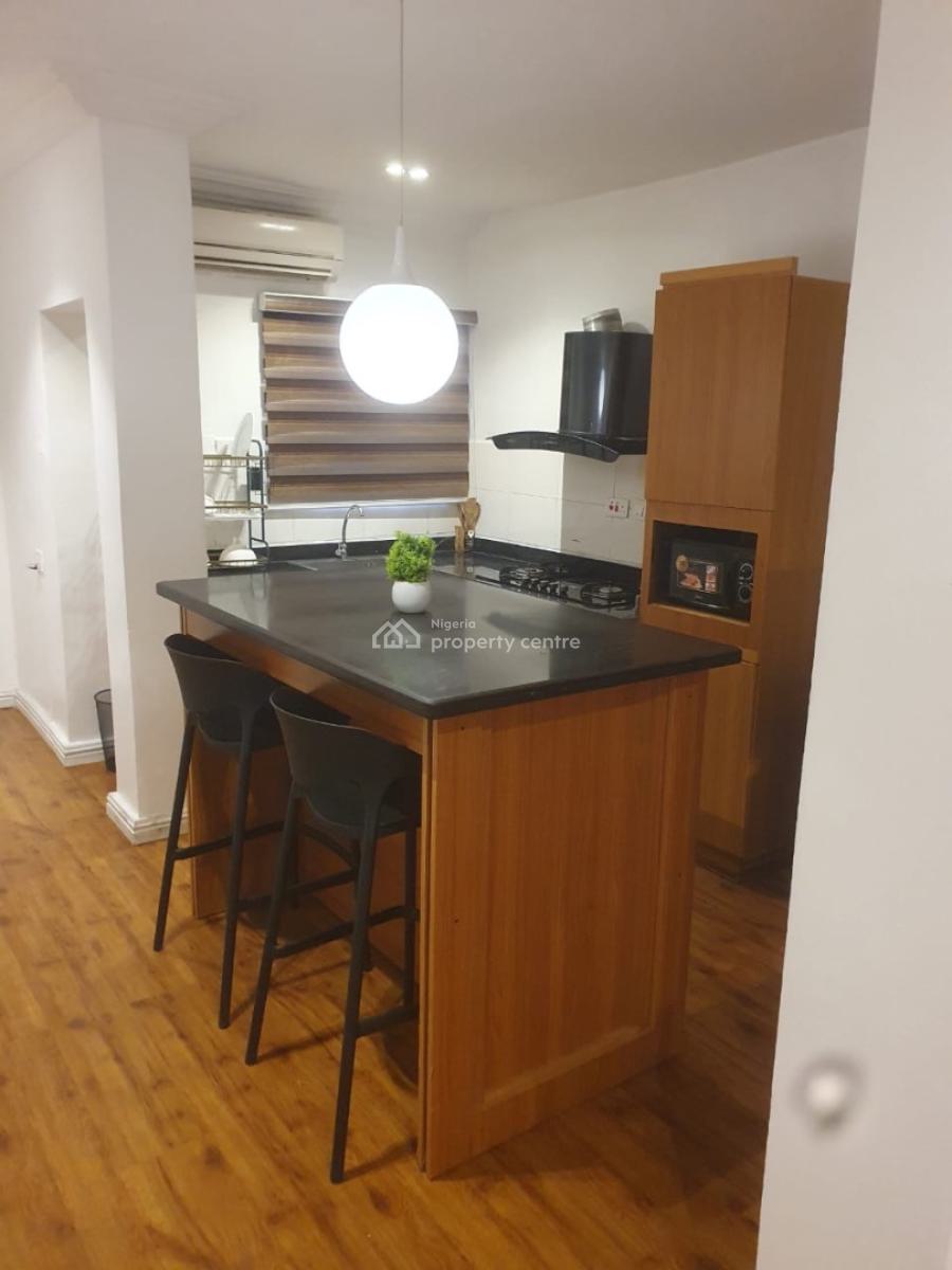 Tastefully Furnished 3 Bedroom Apartment, Off Admiralty Way, Lekki Phase 1, Lekki, Lagos, Flat / Apartment Short Let