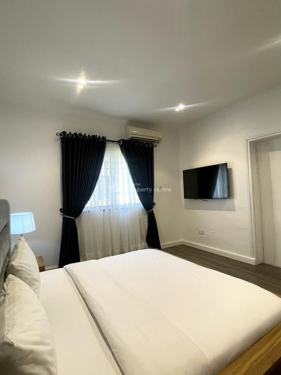 Tastefully Furnished 3 Bedroom Apartment, Off Admiralty Way, Lekki Phase 1, Lekki, Lagos, Flat / Apartment Short Let