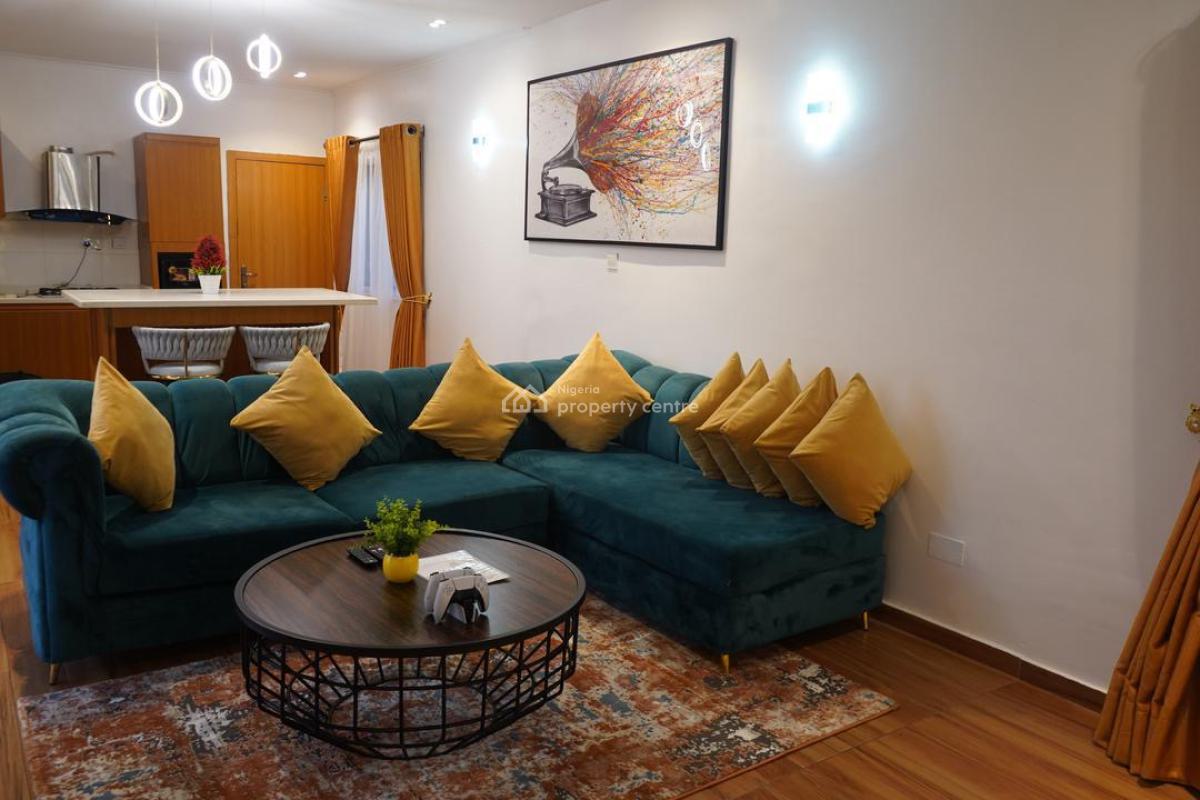 Tastefully Furnished 3 Bedroom Apartment, Off Admiralty Way, Lekki Phase 1, Lekki, Lagos, Flat / Apartment Short Let