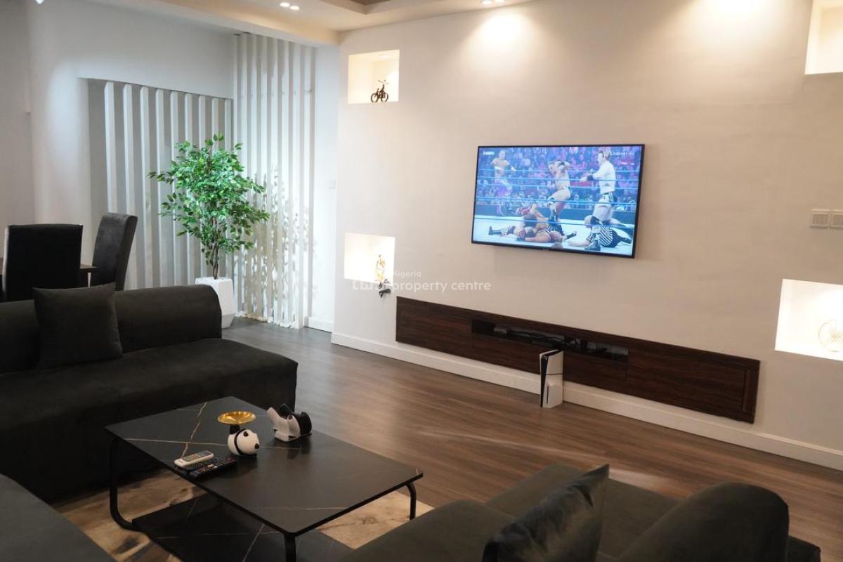 Tastefully Furnished 3 Bedroom Apartment, Off Admiralty Way, Lekki Phase 1, Lekki, Lagos, Flat / Apartment Short Let