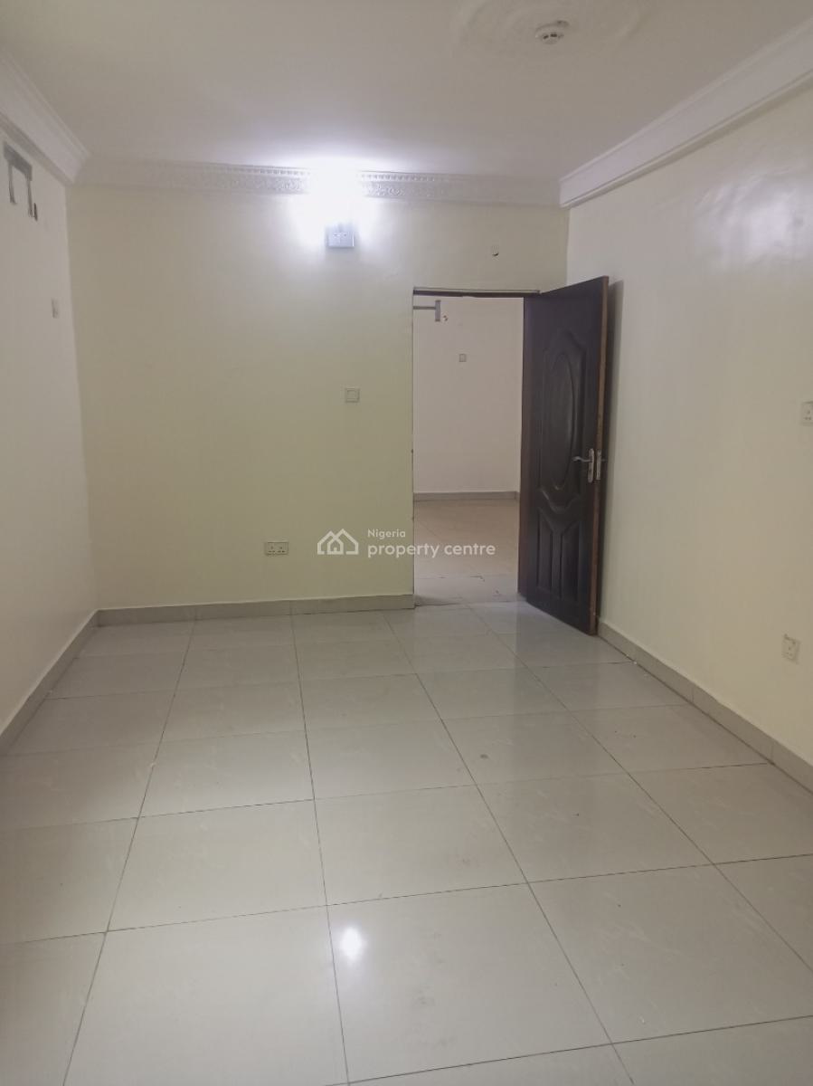 2 Bedroom Flat, Toyin, Ikeja, Lagos, House for Rent