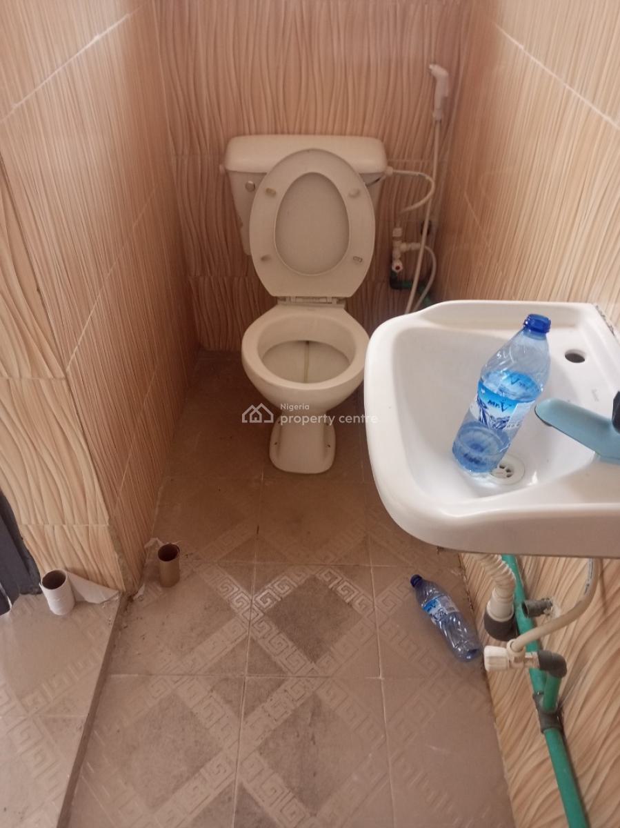 2 Bedroom Flat, Awolowo Way, Ikeja, Lagos, House for Rent