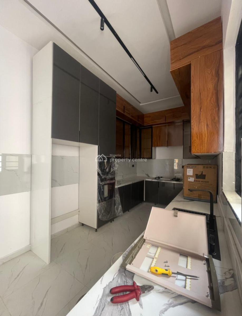 Luxury 4 Bedroom Fully Detach Duplex with a Big Compound, Ajah, Lekki, Lagos, Detached Duplex for Sale