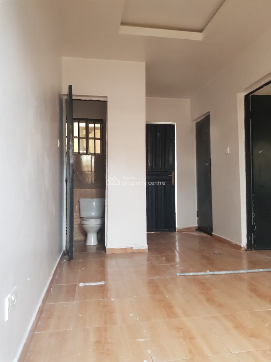 1 Bedroom Apartment, Ilasan, Lekki, Lagos, Mini Flat (room and Parlour) for Rent