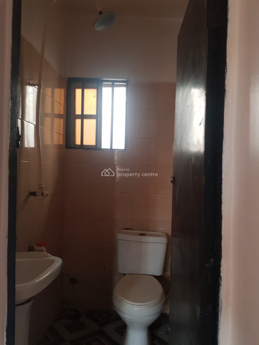1 Bedroom Apartment, Ilasan, Lekki, Lagos, Mini Flat (room and Parlour) for Rent