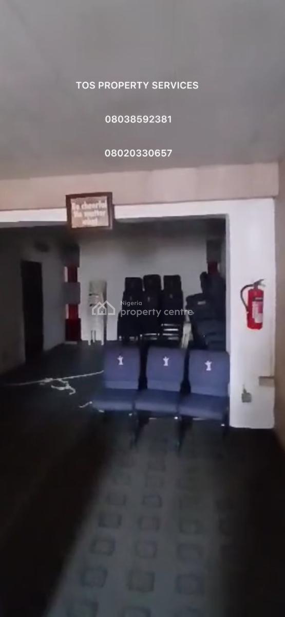 Massive Commercial Space on 2 Floors, By Herbert Macaulay Way, Yaba, Yaba, Lagos, Restaurant / Bar for Rent