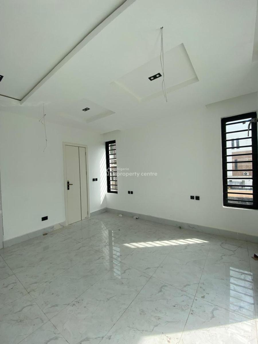 2 Bedroom Apartment with Swimming Pool, Ikate, Lekki, Lagos, Flat / Apartment for Sale