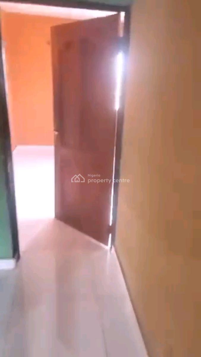 Standard and Spacious 3bedroom Apartment with 3toilet and 2baths, Anthony, Maryland, Lagos, Flat / Apartment for Rent