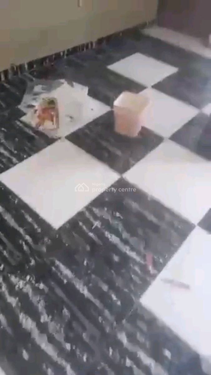 Standard and Spacious 3bedroom Apartment with 3toilet and 2baths, Anthony, Maryland, Lagos, Flat / Apartment for Rent