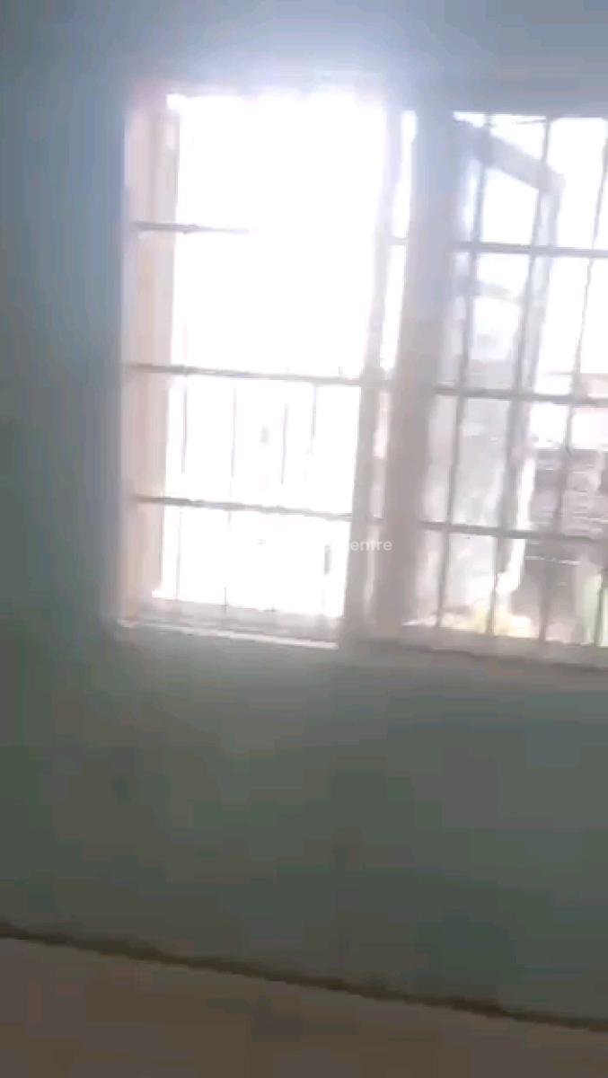 Standard and Spacious 3bedroom Apartment with 3toilet and 2baths, Anthony, Maryland, Lagos, Flat / Apartment for Rent