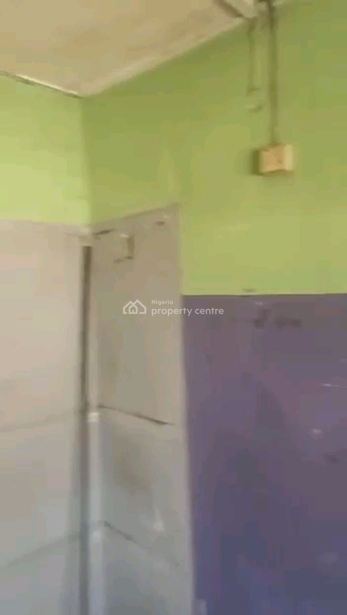 Standard and Spacious 3bedroom Apartment with 3toilet and 2baths, Anthony, Maryland, Lagos, Flat / Apartment for Rent