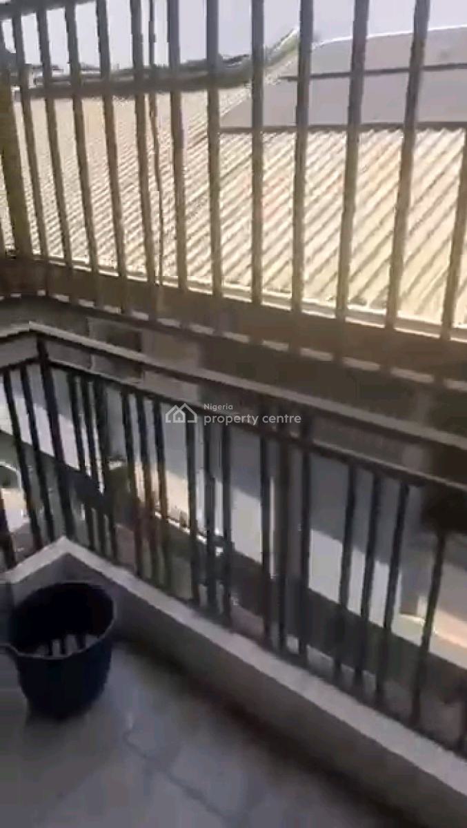 Standard and Spacious 3bedroom Apartment with 3toilet and 2baths, Anthony, Maryland, Lagos, Flat / Apartment for Rent