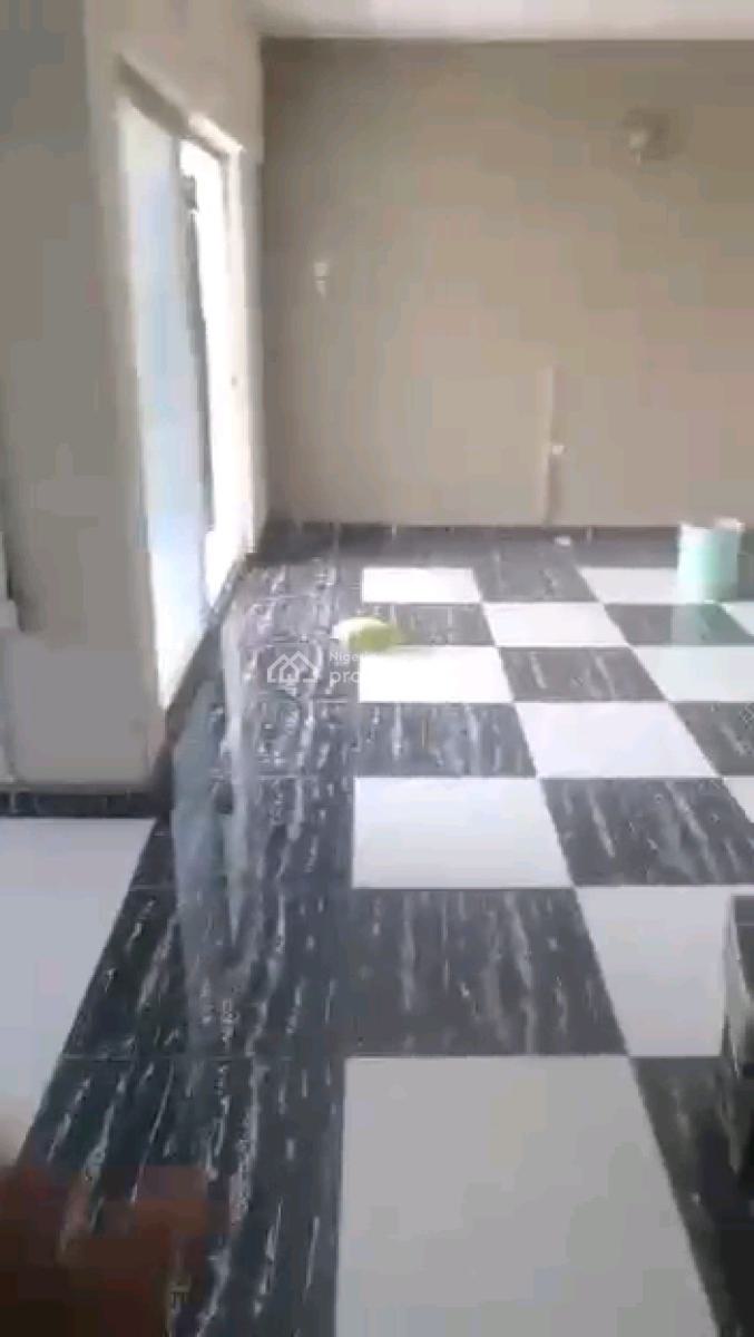 Standard and Spacious 3bedroom Apartment with 3toilet and 2baths, Anthony, Maryland, Lagos, Flat / Apartment for Rent