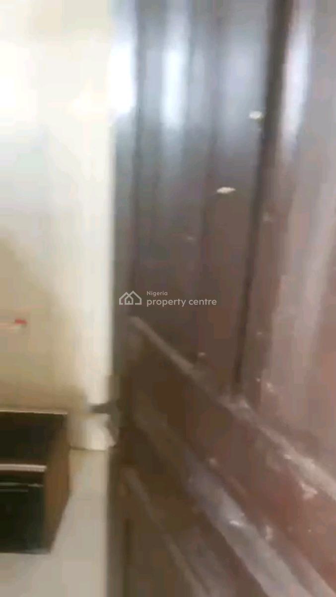 Standard and Spacious 3bedroom Apartment with 3toilet and 2baths, Anthony, Maryland, Lagos, Flat / Apartment for Rent