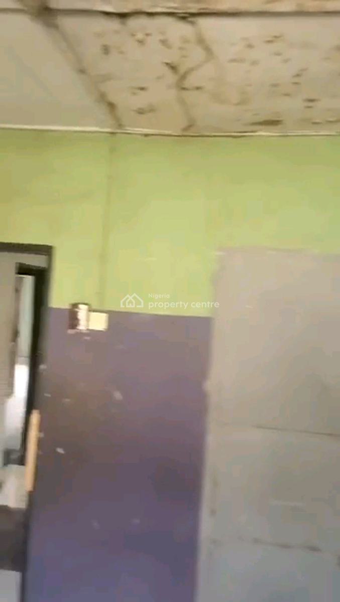 Standard and Spacious 3bedroom Apartment with 3toilet and 2baths, Anthony, Maryland, Lagos, Flat / Apartment for Rent