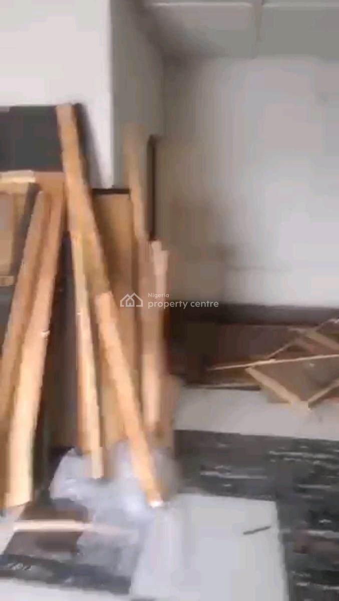 Standard and Spacious 3bedroom Apartment with 3toilet and 2baths, Anthony, Maryland, Lagos, Flat / Apartment for Rent