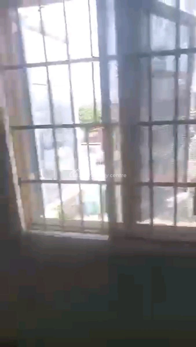 Standard and Spacious 3bedroom Apartment with 3toilet and 2baths, Anthony, Maryland, Lagos, Flat / Apartment for Rent