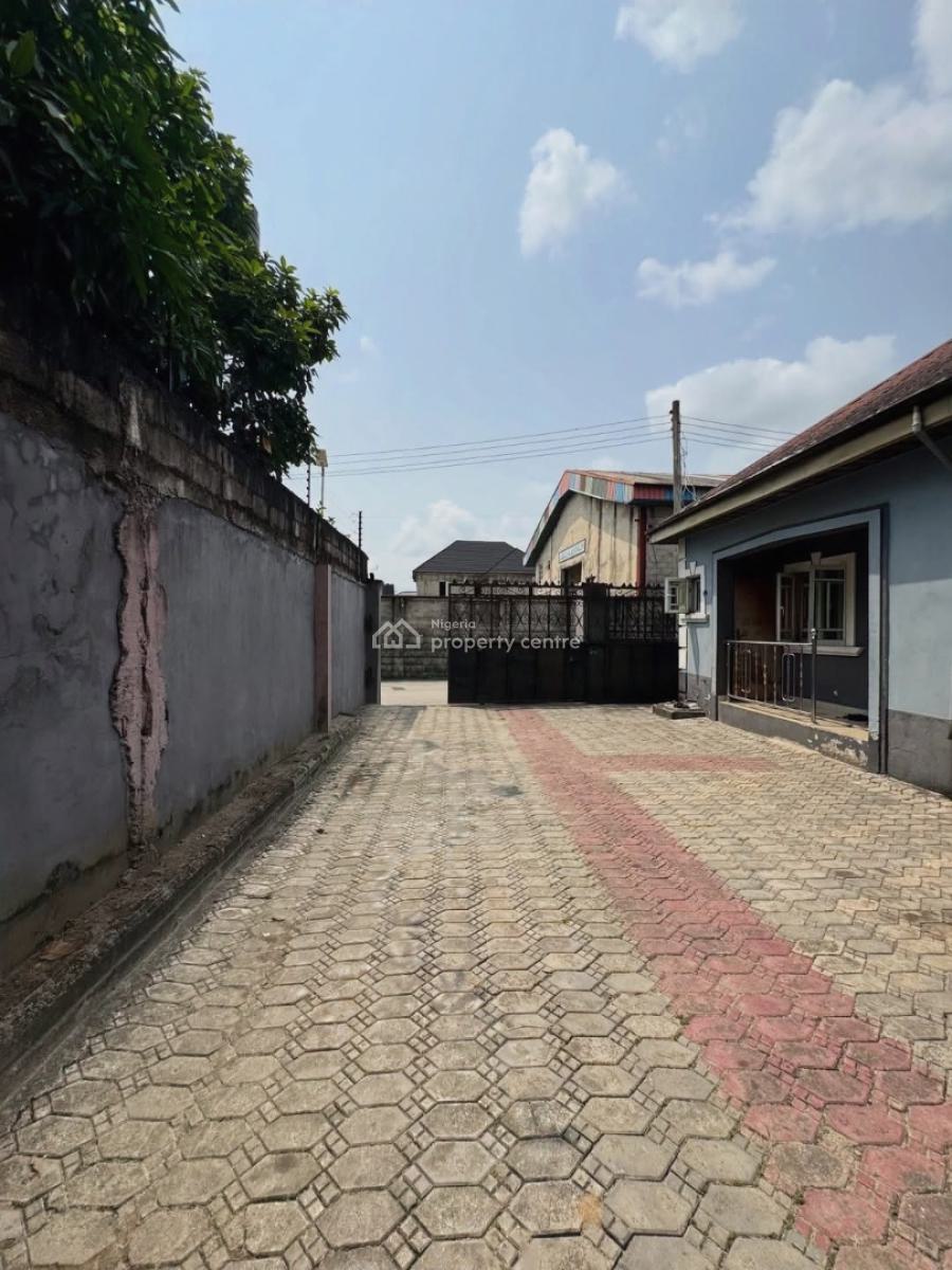 a Unit of 4 Bedroom and 2 Bedroom Bungalows, Rumuagholu, Port Harcourt, Rivers, Detached Bungalow for Sale