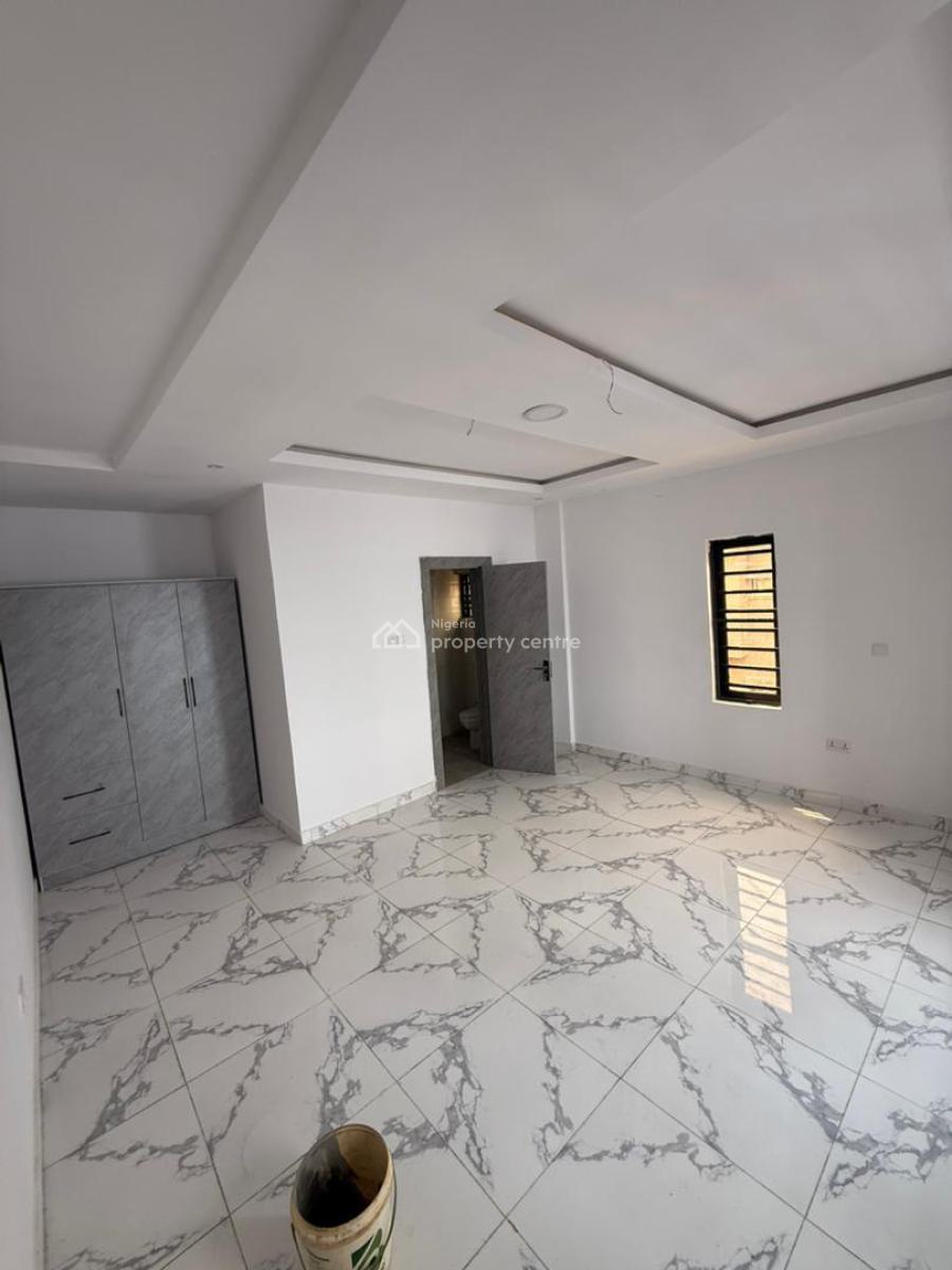 Luxury 3 Bedroom Flat, Gra Phase 1, Magodo, Lagos, Flat / Apartment for Rent