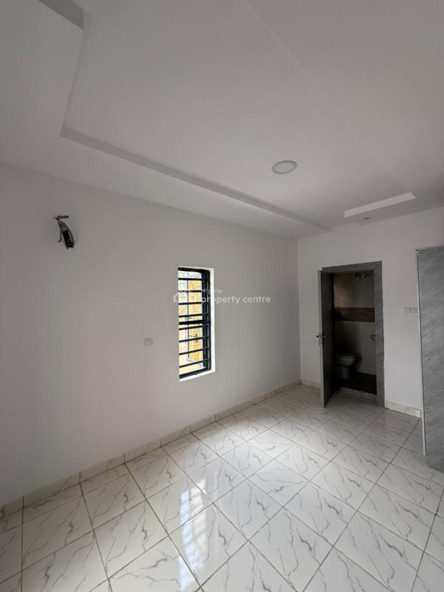 Luxury 3 Bedroom Flat, Gra Phase 1, Magodo, Lagos, Flat / Apartment for Rent