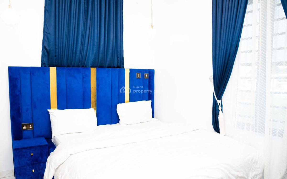 5 Bedroom Fully Detached House, Lekki, Lagos, Mini Flat (room and Parlour) Short Let