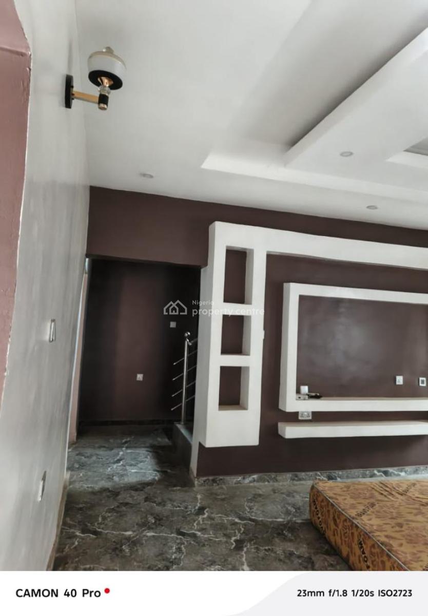 4bedroom  Duplex All Room En Suite Two in The Compound, Okeira, Ogba, Ikeja, Lagos, Terraced Duplex for Rent