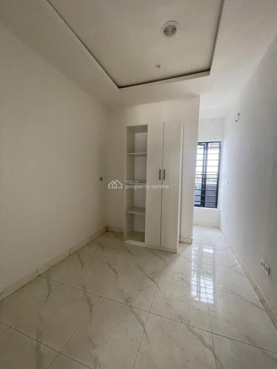 Spacious 3 Bedroom Apartment in Ikota, Ikota, Ikota, Lekki, Lagos, Terraced Duplex for Sale