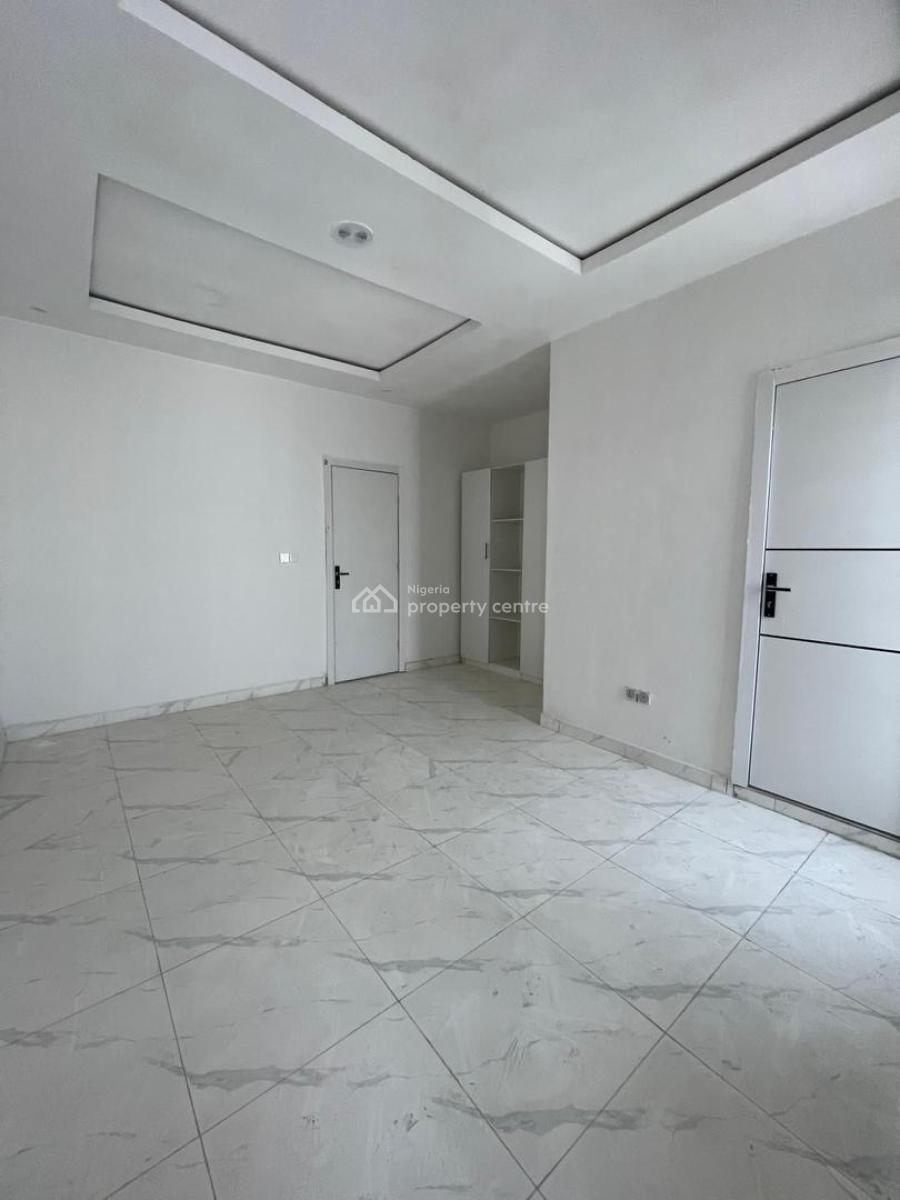 Spacious 3 Bedroom Apartment in Ikota, Ikota, Ikota, Lekki, Lagos, Terraced Duplex for Sale