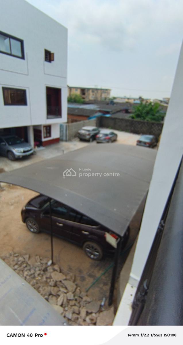 Luxury 4 Bedroom Duplex + 1 Room Bq, Off Western Avenue, Colliendia Park Estate, Surulere, Lagos, Terraced Duplex for Rent
