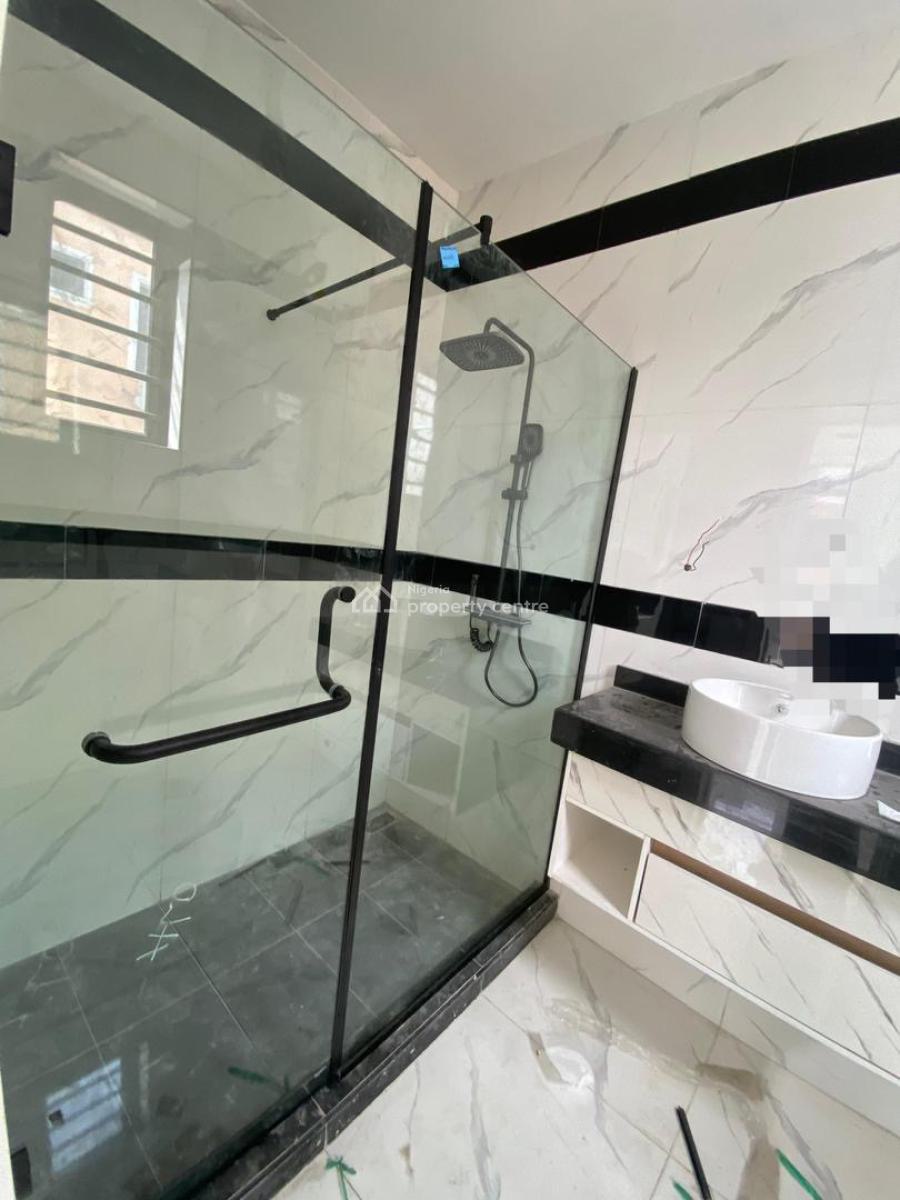 Well-designed 2-bedroom Apartment Situated Within a Modern Environment, Lekki Phase 1, Lekki, Lagos, Block of Flats for Sale