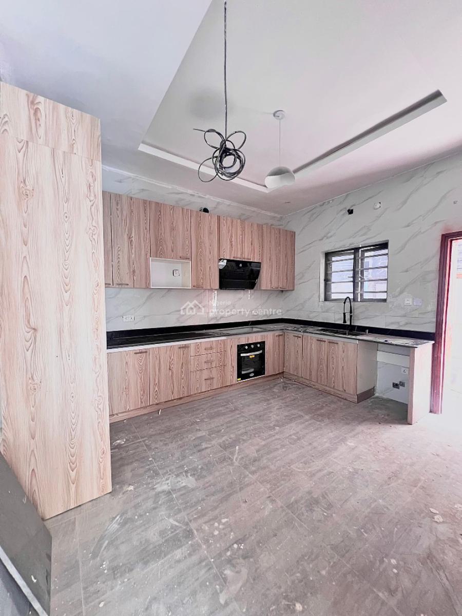 5 Bedroom Fully Detached House + Bq, Osapa, Lekki, Lagos, Flat / Apartment for Rent